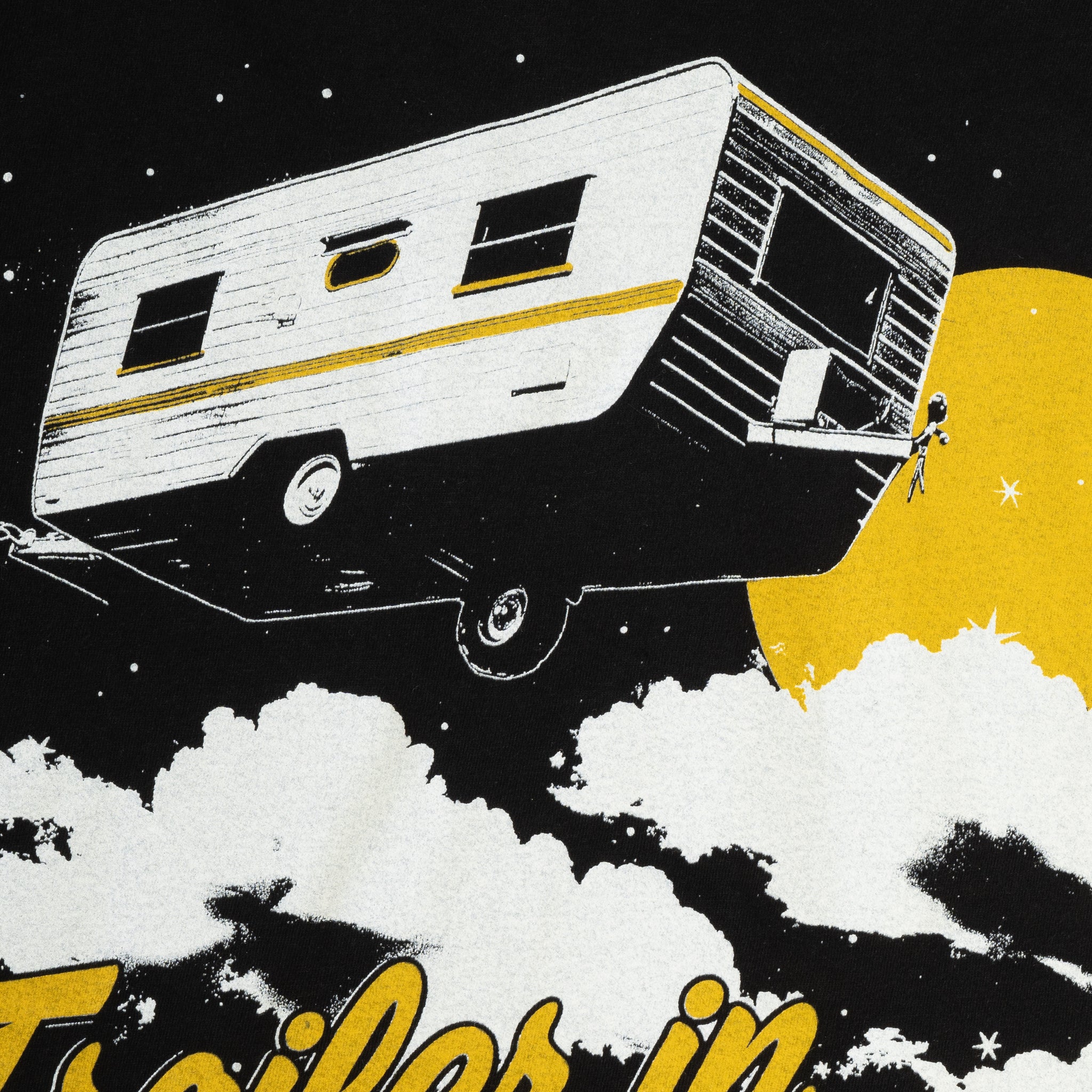 TRAILER TEE